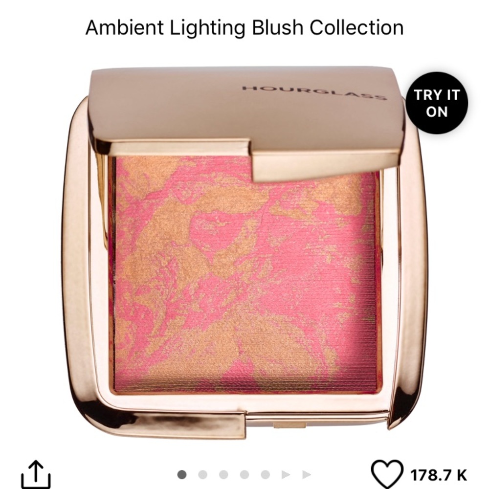 Hourglass Ambient Light Blush Radient Magenta
